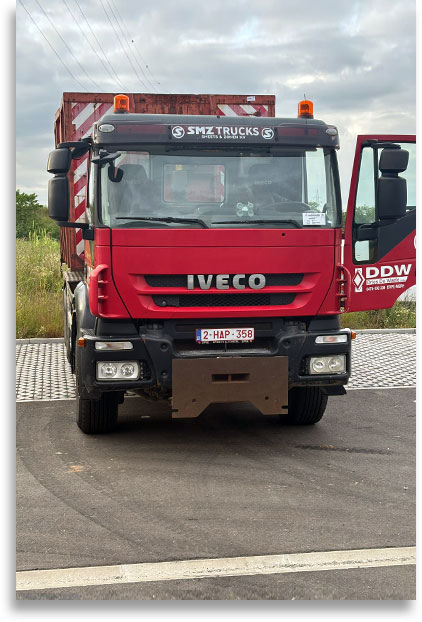 camion DG Solution pour l'évacuation des déchets dans la région de Liège